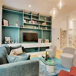 아파트 Amazing 10bed In The Heart Of Le Marais And Suprises... 파리