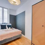 Amazing 10bed In The Heart Of Le Marais And Suprises... 아파트 *