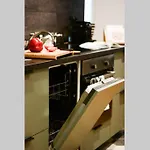 Amazing 10bed In The Heart Of Le Marais And Suprises...