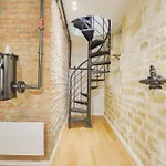 Amazing 10bed In The Heart Of Le Marais And Suprises... 아파트